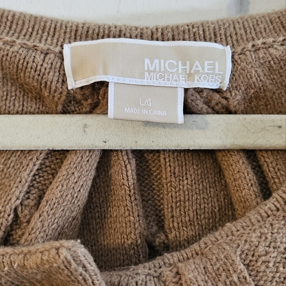 Michael Kors button up sweater - Picture 2 of 5